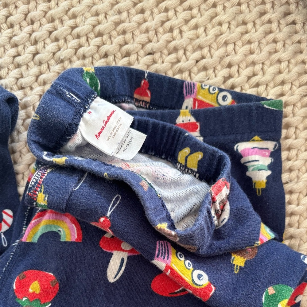 Hanna Andersson Heirloom Ornaments Holiday Print Pajamas - Navy - Picture 5 of 6